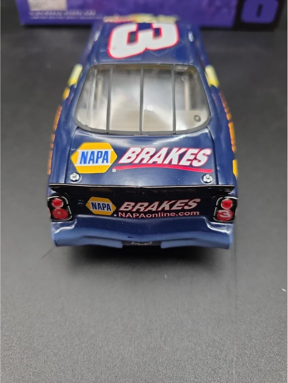 1:24 ACTION 2000 #3 NAPA UNIVERSAL MONSTERS DRACULA RON HORNADAY RCR MIB